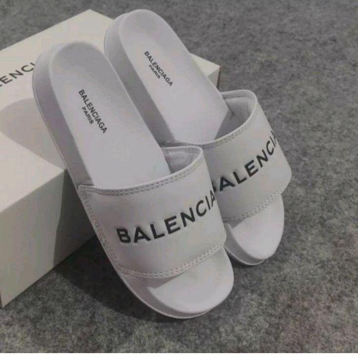 Harga discount sandal balenciaga