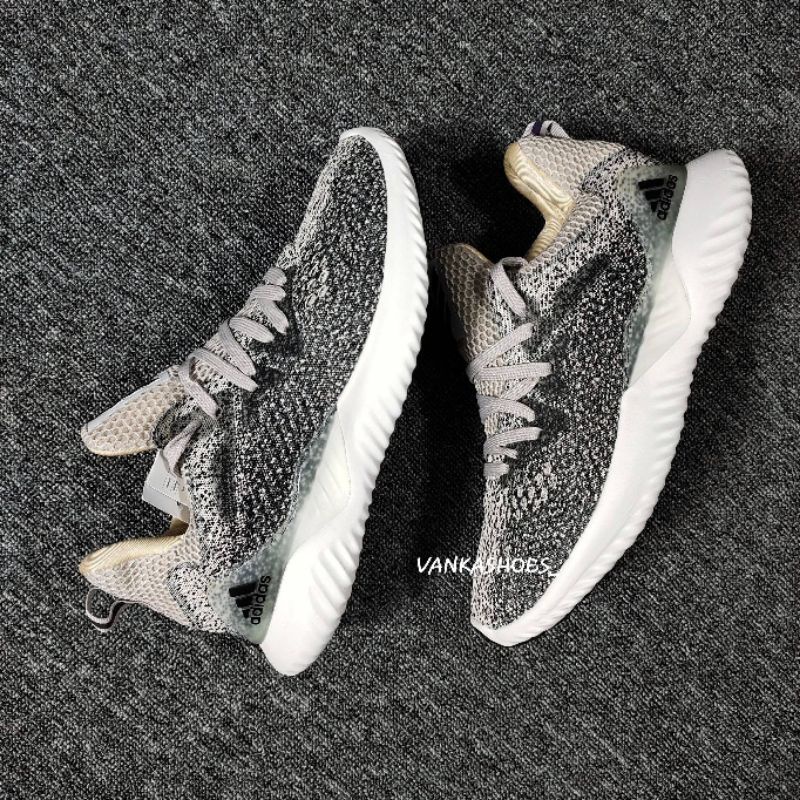 Adidas shop alphabounce oreo