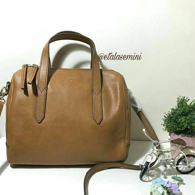 Fossil sydney hot sale satchel camel