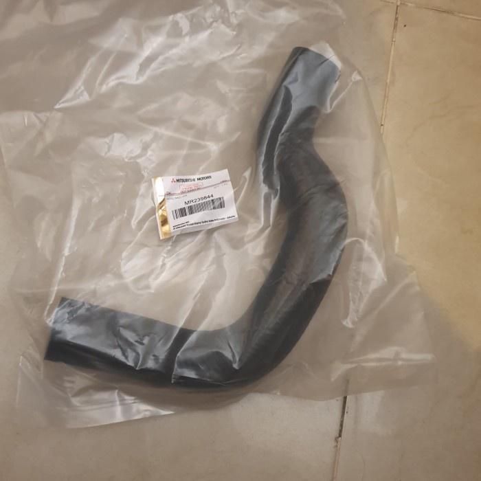Jual Selang Radiator Atas Asli Mitsubishi Kuda Diesel | Shopee Indonesia