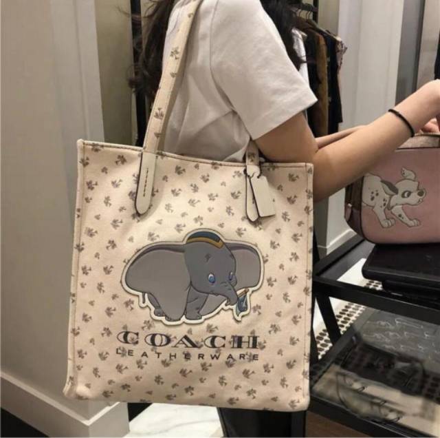 Jual coach tote disney dumbo coach tote coach disney tote bag Shopee Indonesia