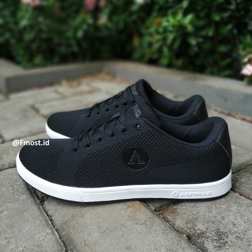 Sepatu Airwalk Kent Black Casual Sneakers Original 100