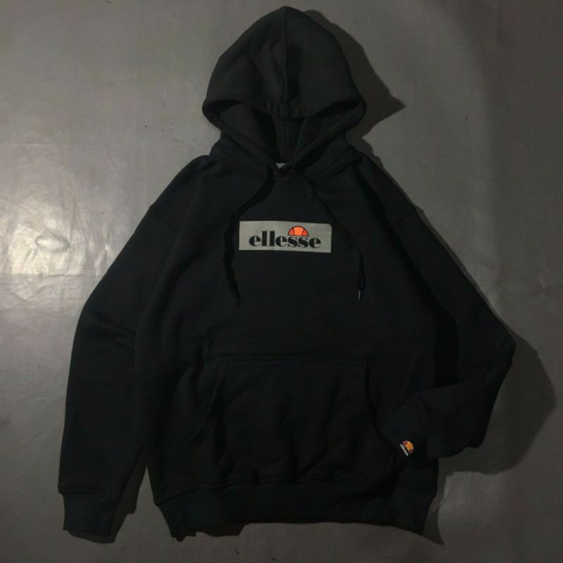 Harga shop hoodie ellesse