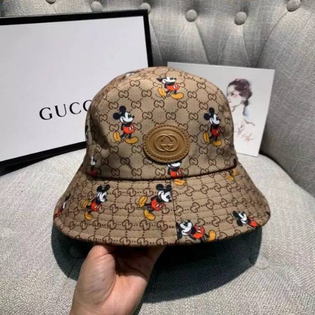 topi bucket gucci original