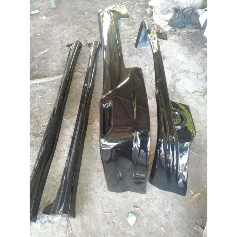 Jual bodykit Livina L 10 model ermaster kiri kanan dan blakang | Shopee