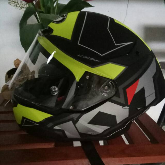 Helm hot sale kyt second