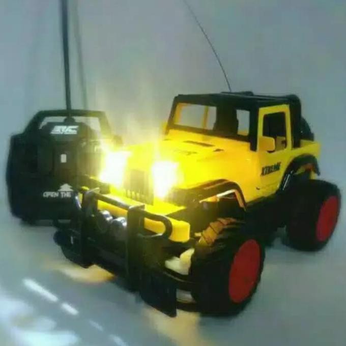 Jual Rc off road model car mobil remote kontrol jeep buka pintu Mainan ...