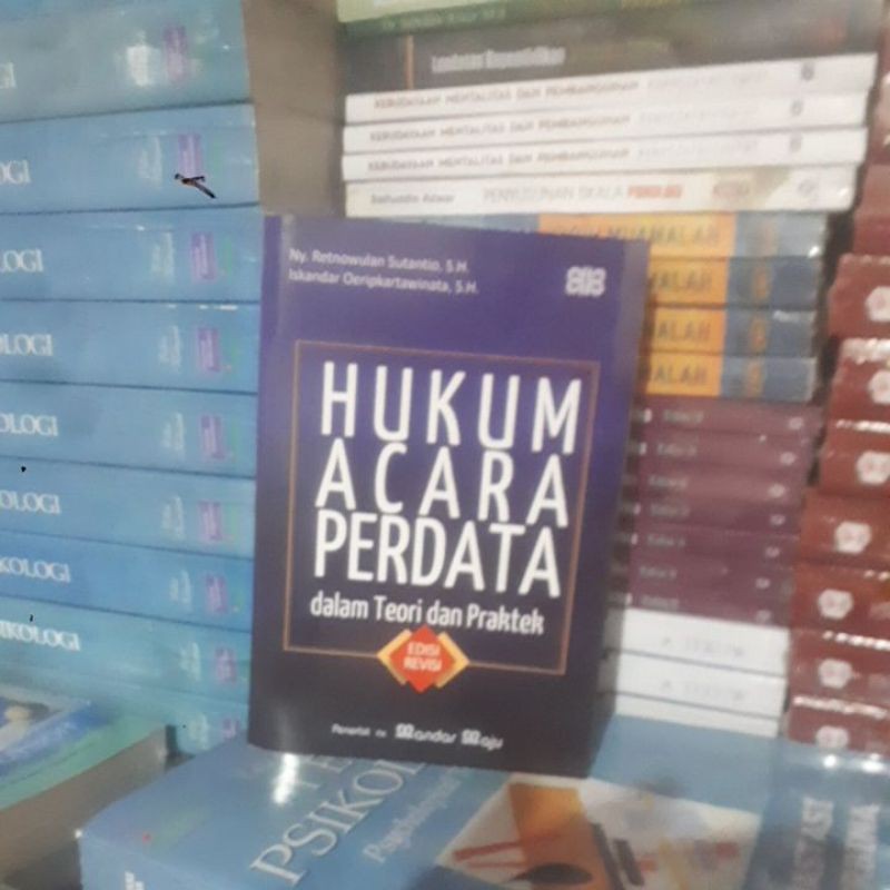 Jual Buku Hukum Acara Perdata Dalam Teori Dan Praktek By Ny Retnowulan