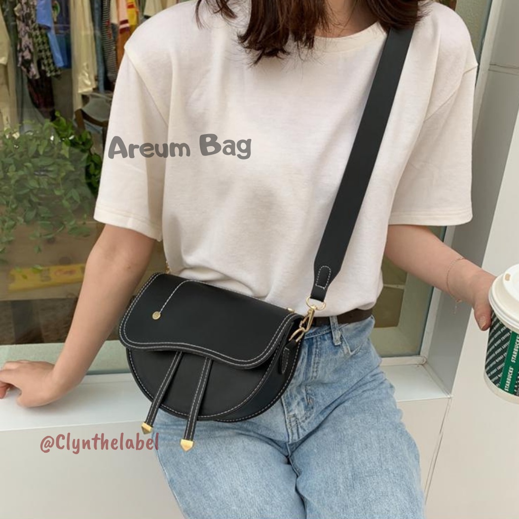 Jual Tas selempang IMPORT, Tas Setengah lingkaran IMPORT | Shopee Indonesia