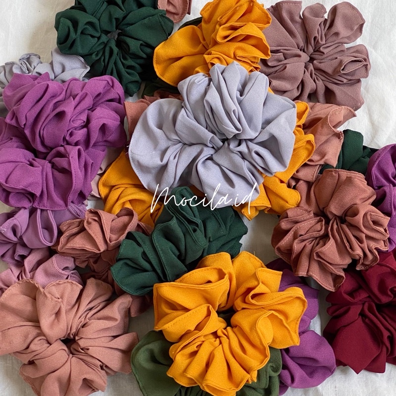 Jual SCRUNCHIE PREMIUM KUNCIR RAMBUT LEBAR BESAR DAN SEDANG | Shopee ...