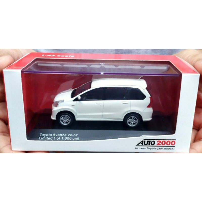 Jual Diecast Miniatur Mobil Toyota Avanza Veloz Limited 1 Of 1000 Unit Shopee Indonesia