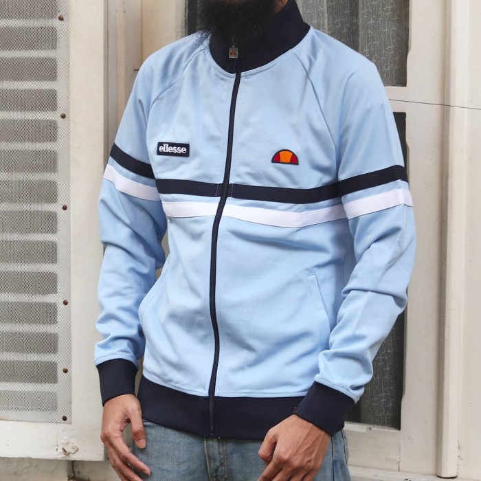 Jaket 2024 tracktop ellesse