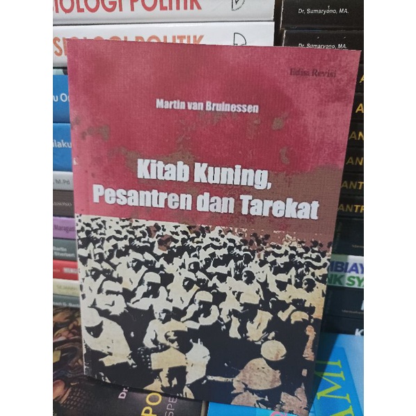 Jual KITAB KUNING PESANTREN DAN TAREKAT Martin Van Bruinessen | Shopee ...