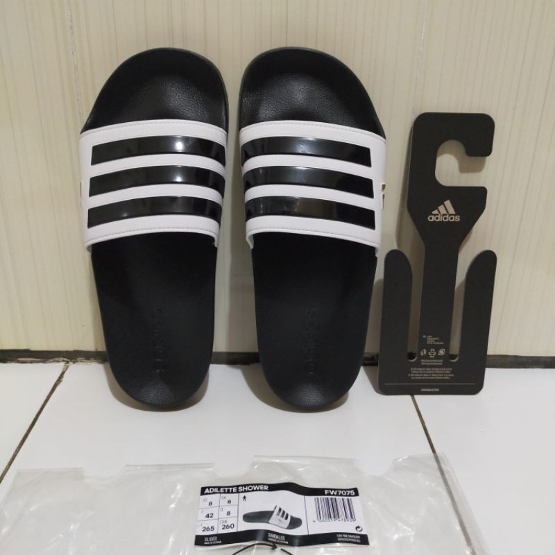 Buy Adilette Shower 'Juventus' - FW7075