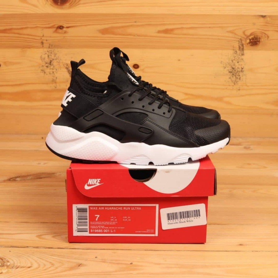 Harga sepatu nike on sale air huarache original