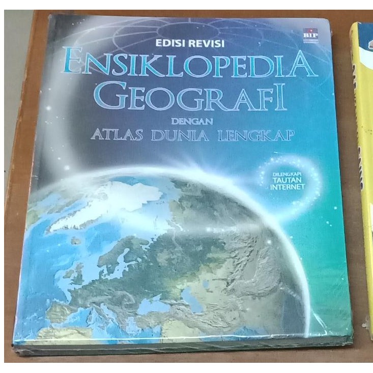 Jual Ensiklopedia Geografi Dengan Atlas Dunia Lengkap Ed Revisi