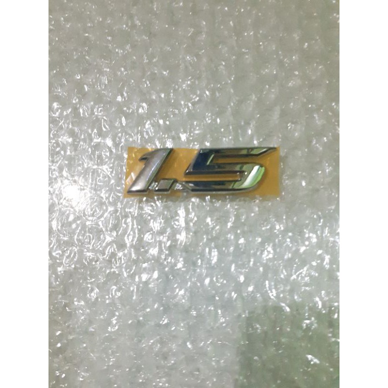 Jual Emblem Tulisan Kecil Vios Yaris Gren Nissan Livina Shopee Indonesia