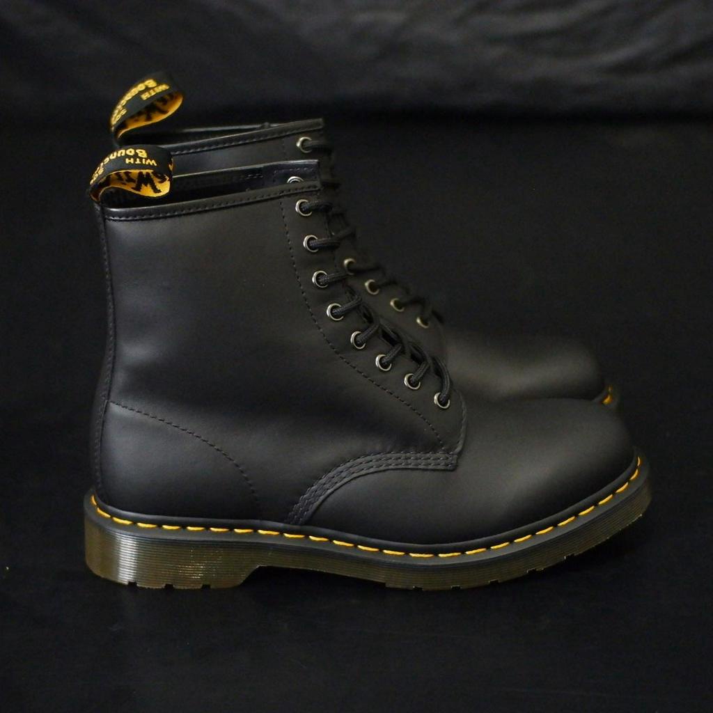 Dr martens 1460 sales harga