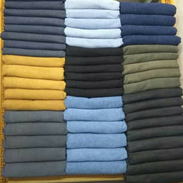 Kain jeans ( ukuran 1,25 x 1,50 ) 1 ukuran celana. kain jeans denim. bahan  jeans. kain jeans tebal
