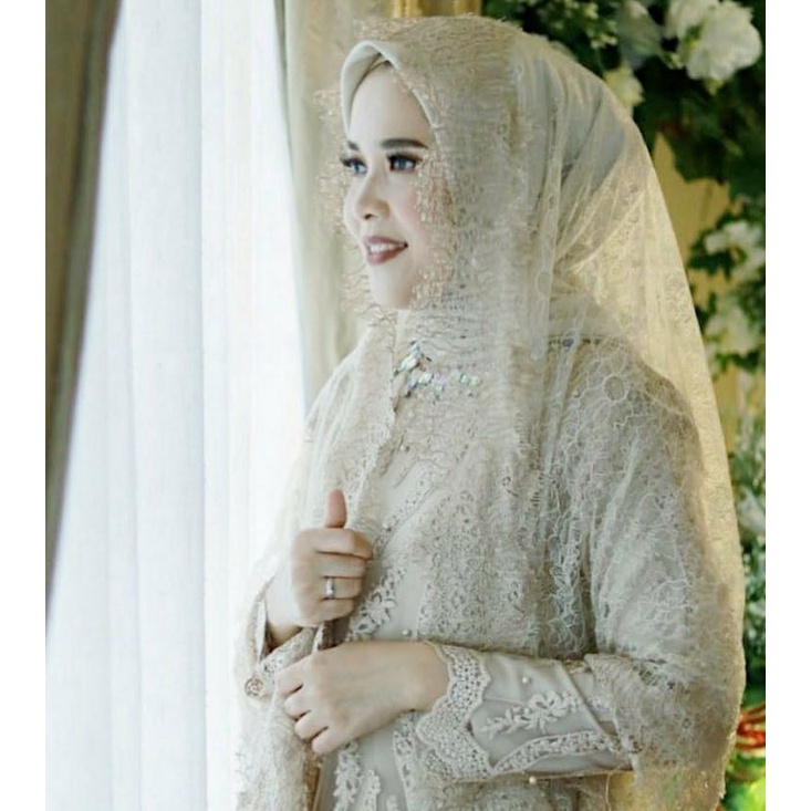 topper pengantin hijab