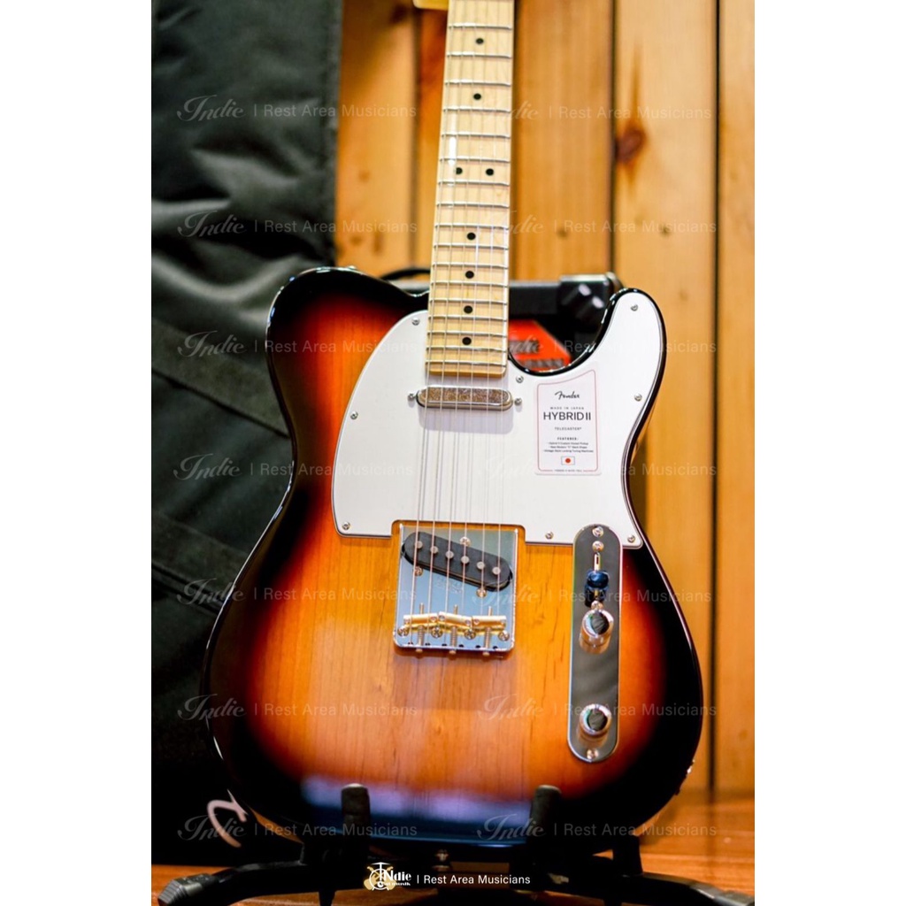 ほぼ新品 Fender テレキャスター Hybrid II（Jual Fender Telecaster 