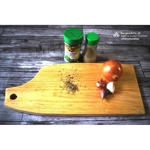 WOODEN CUTTING BOARD (WCB 05)/TALENAN KAYU/KAYU PINUS JATI BELANDA/KAYU OVEN/JATI BELANDA OVEN