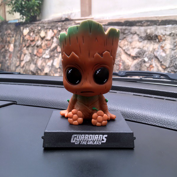 Jual Boneka Figure Miniatur Pajangan Mobil Stand GROOT GUARDIAN OF ...