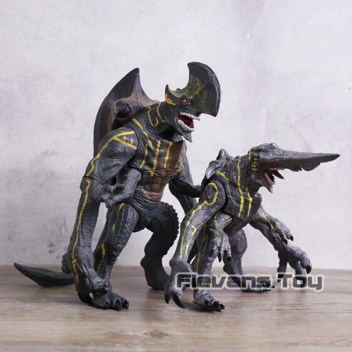 Jual Figure Knifehead Trespasser Axe Head Kaiju Pacific Rim Pajangan