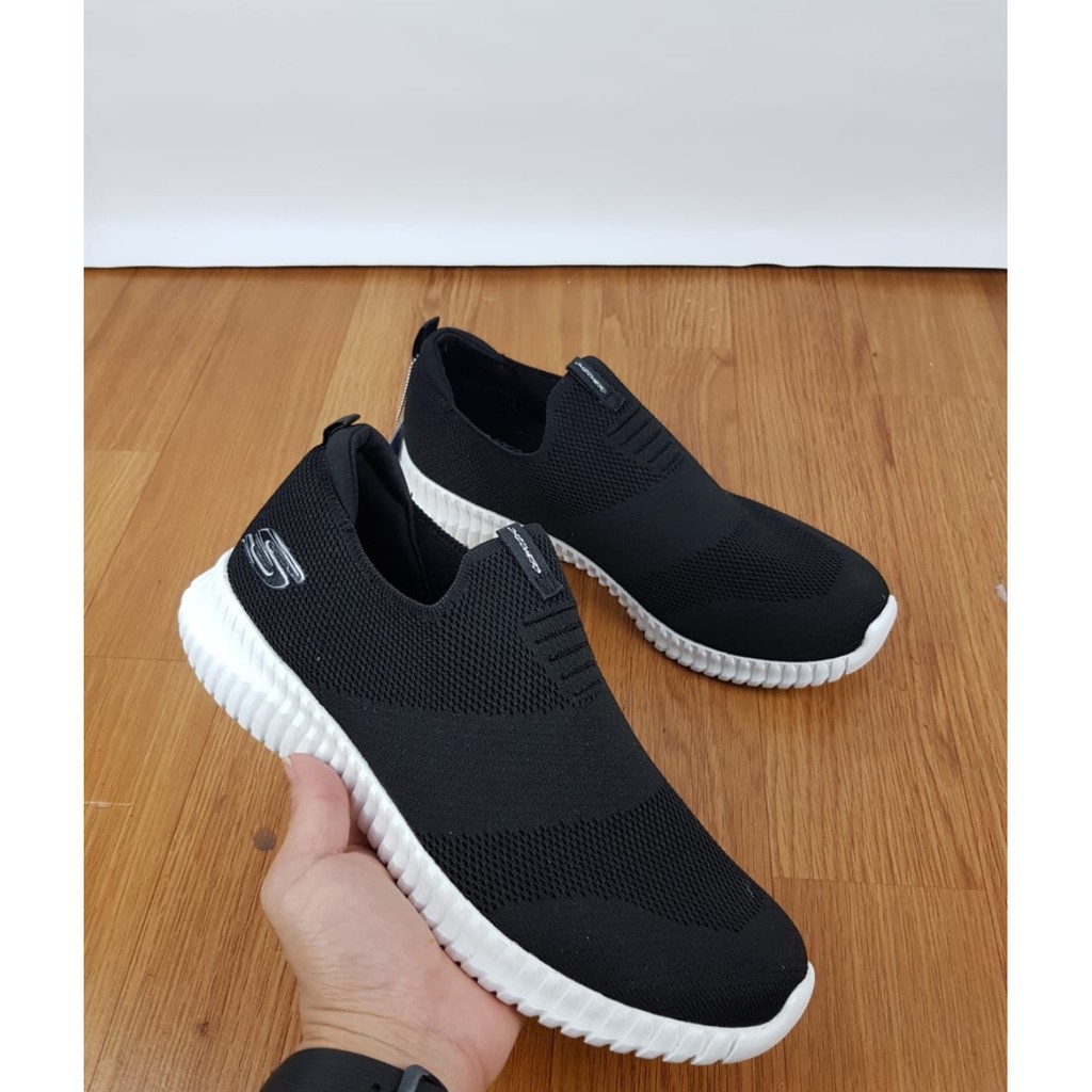 Skechers Elite Flex Muzzin Sepatu Slip On Wanita