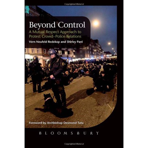Jual PAKET 2 BUKU Beyond Control dan Organized Crime | Shopee Indonesia