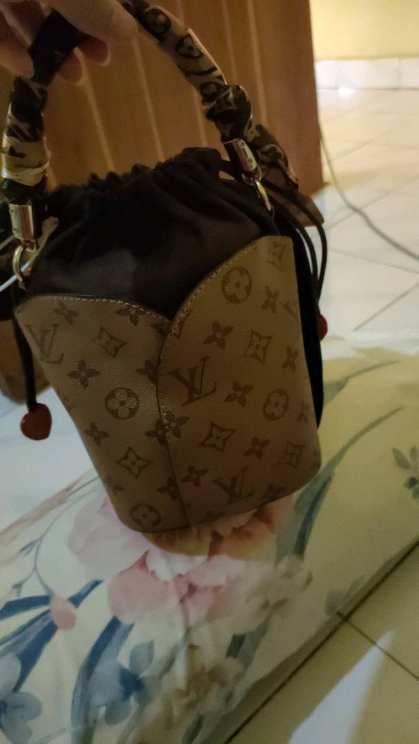 Jual TAS LV SERUT di lapak SINCANSHOP