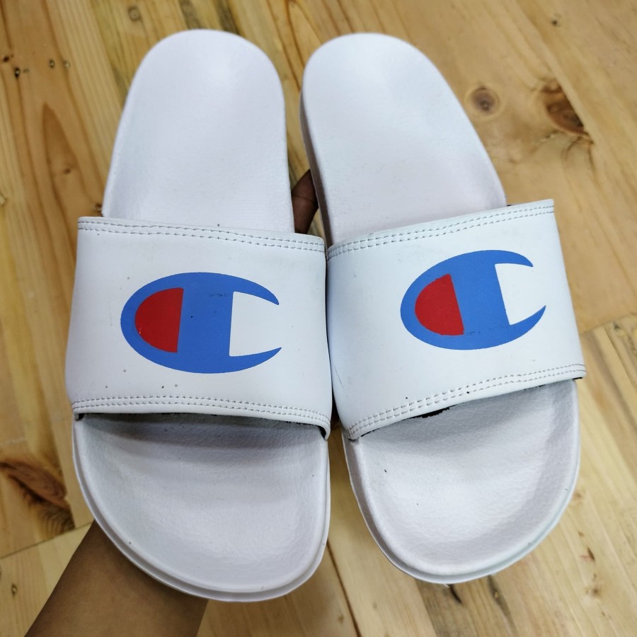 Sandal champion putih online