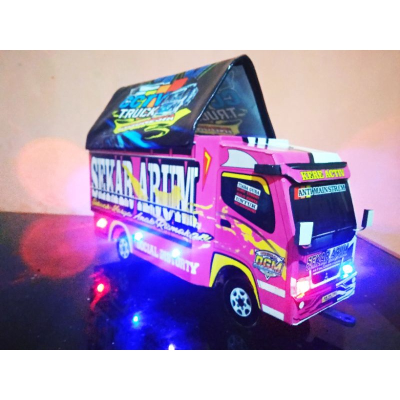 Jual Miniatur Truk Oleng Kayu Pink Sekar Arum Fariasi Lampu Dan Tenda