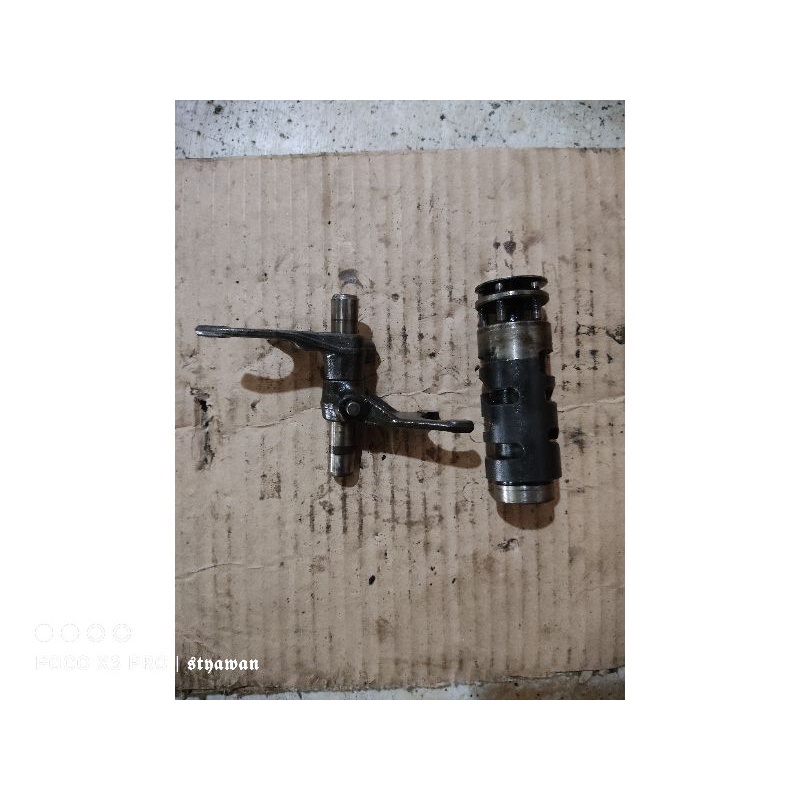 Jual BOTOL DAN CAKARAN RASIO YAMAHA ALFA FORCE1 FIZ R ORI | Shopee ...