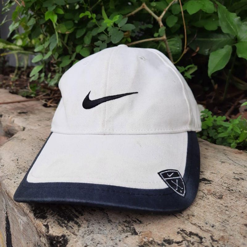 Topi shop nike golf