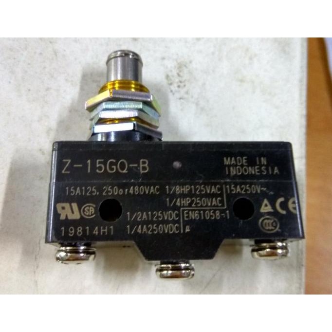 Jual Limit Switch / Micro Switch Z-15Gq-B Omron Original | Shopee Indonesia