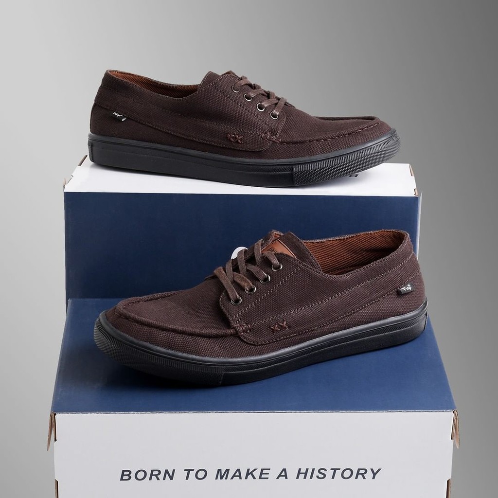 Jual Sneakers Pria Original Eternal DarkBrown Nyaman Bergaransi