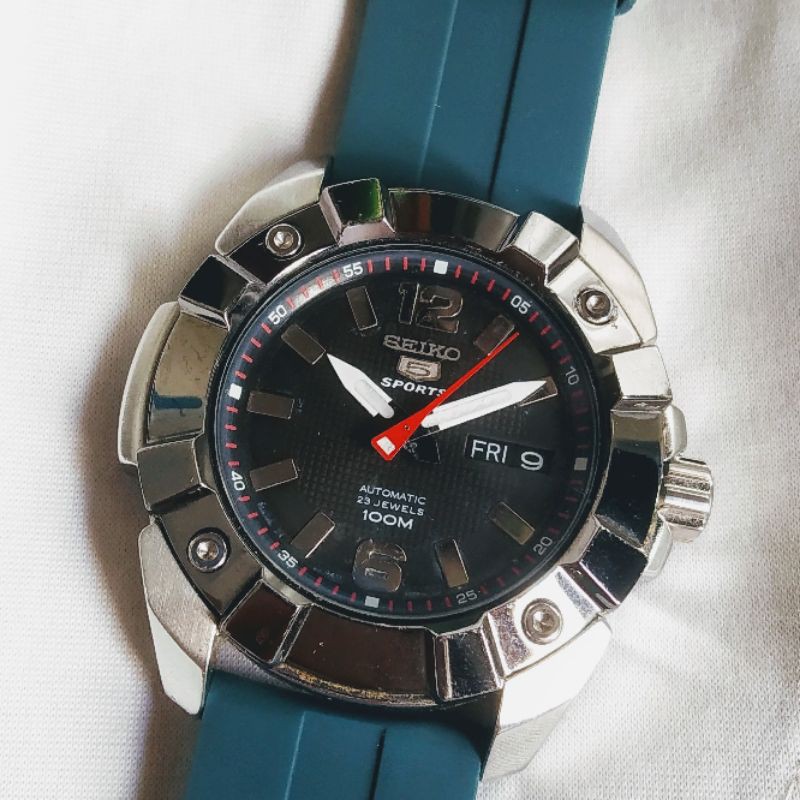 Seiko 5 sports automatic cheap 23 jewels 100m 7s36b price