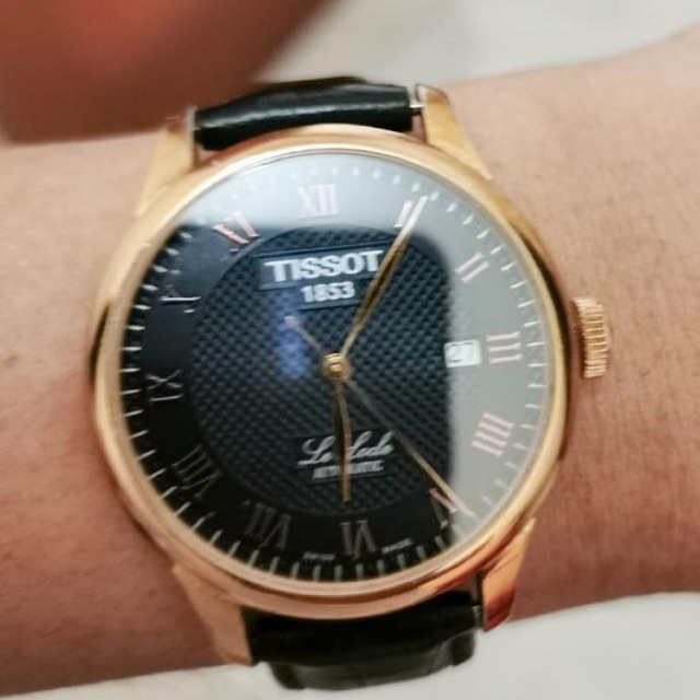 TISSOT LA LOCHE PRELOVED NO BOX