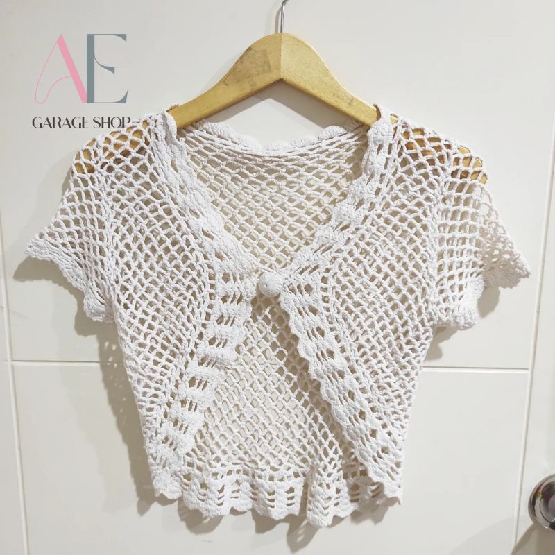 Jual A&E - Cardigan/Outer Rajut Jaring Crop Top Putih | Shopee Indonesia