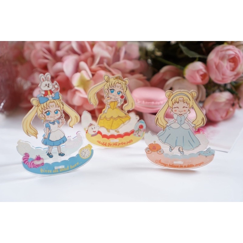Jual Standee Princess (Goyang) Belle, Cinderella, Alice Wonderland ...