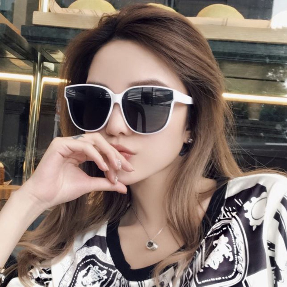 Jual Aoli kacamata hitam fashion wanita sunglasses putih plastik 094jgl |  Shopee Indonesia