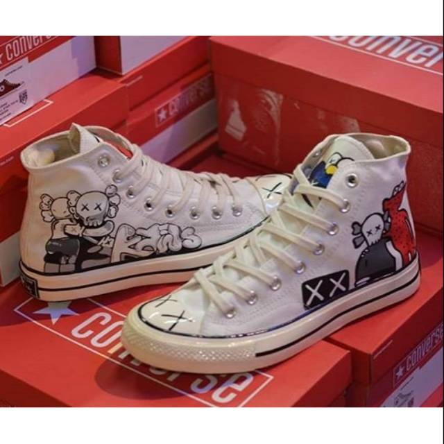 Converse 2025 kaws uniqlo