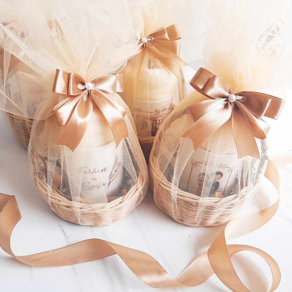 Jual Souvenir Custom Mug Handuk Wedding, Aqiqah, Ulang Tahun, Siraman, Pengajian, Hampers Nikah