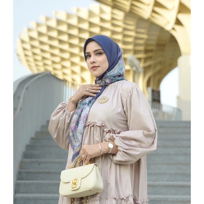 Cielo Hijab Store - Tas LV Retail : Rp 320.000 Quality