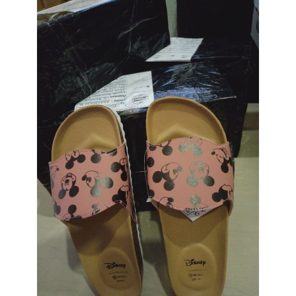 Jual pesanan sandal nevada disney Shopee Indonesia