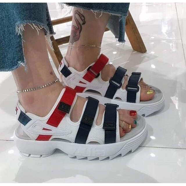 Harga sandal store fila disruptor