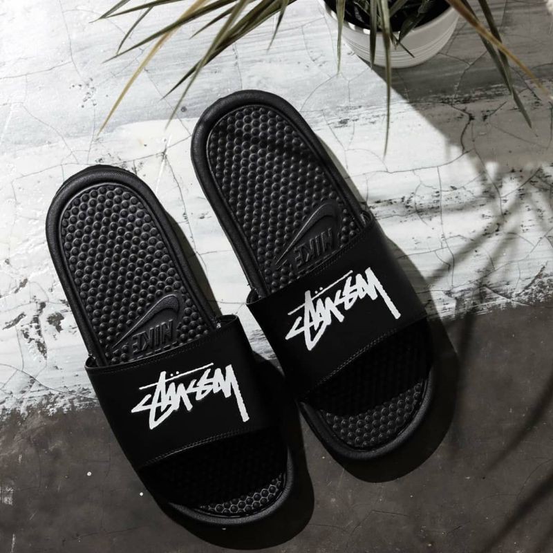 sandal nike x stussy