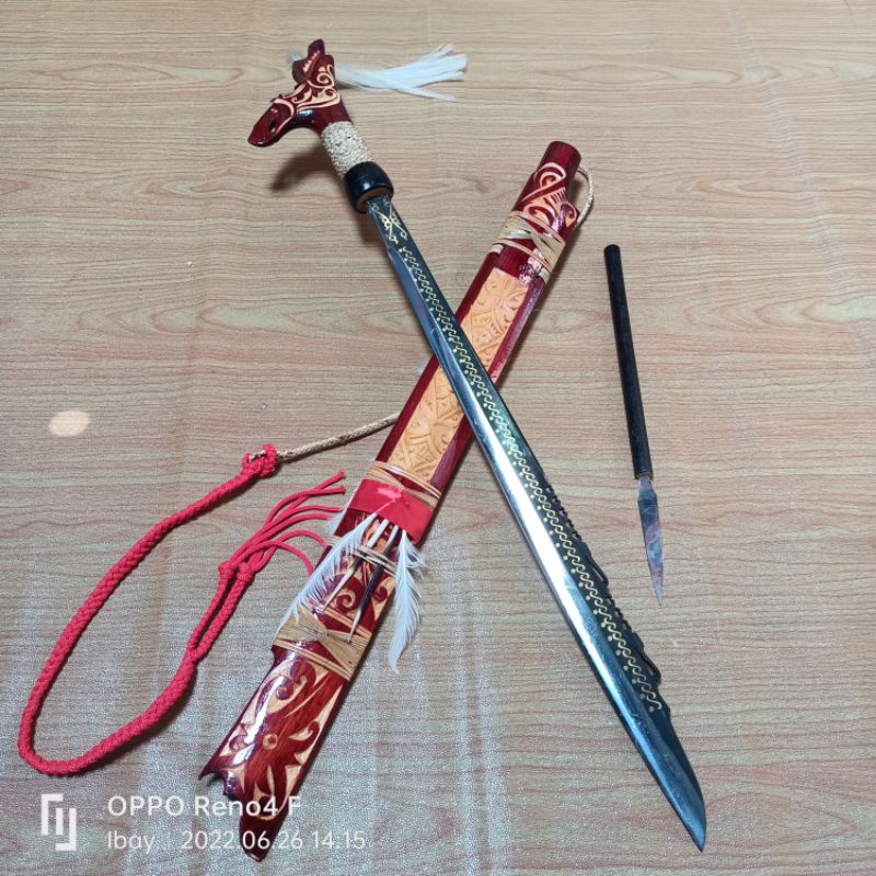 Jual HOBI KOLEKSI EDISI KOLEKTOR MANDAU SENJATA DAYAK ASLI KALIAMANTAN ...