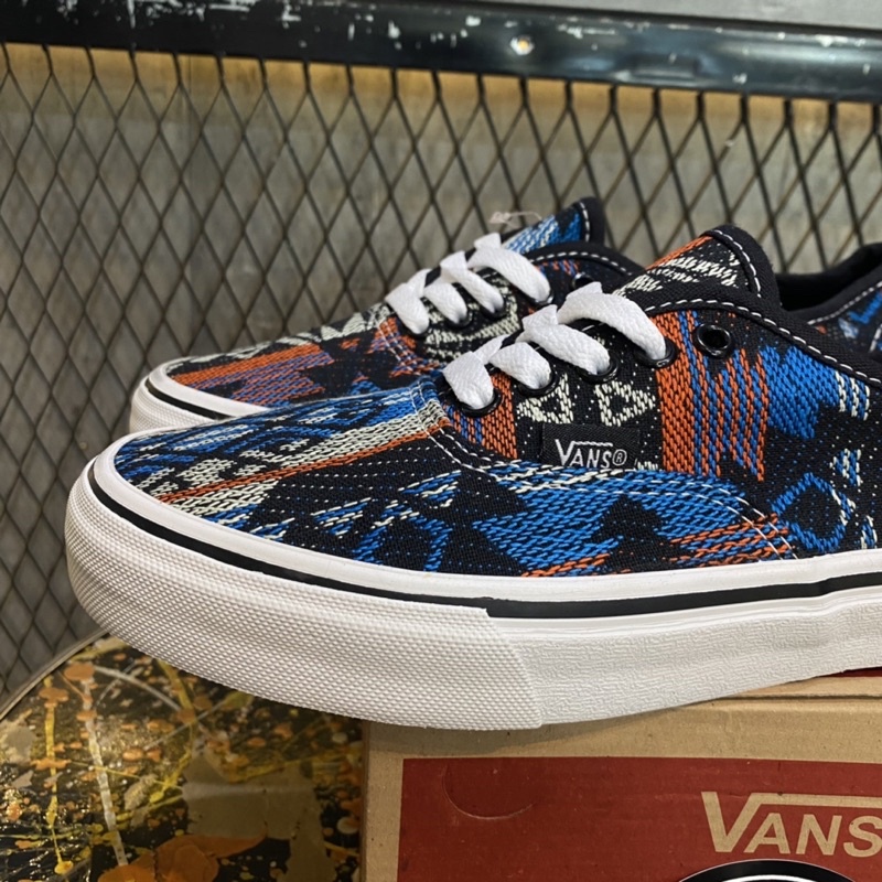 Jual Vans Authentic Inca Blue White Canvas 100% BNIB | Shopee Indonesia